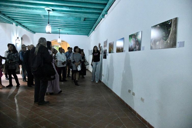 Exposición Cuba Colectivo Miradas 10